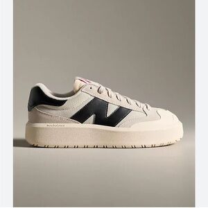 New Balance Beige and Black Casual Sneakers